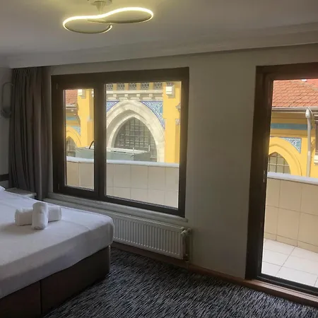 Turk Art Szálloda 3*